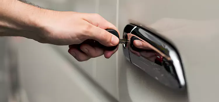 Why Choose Our Auto Locksmith Team in Bristol, CT?